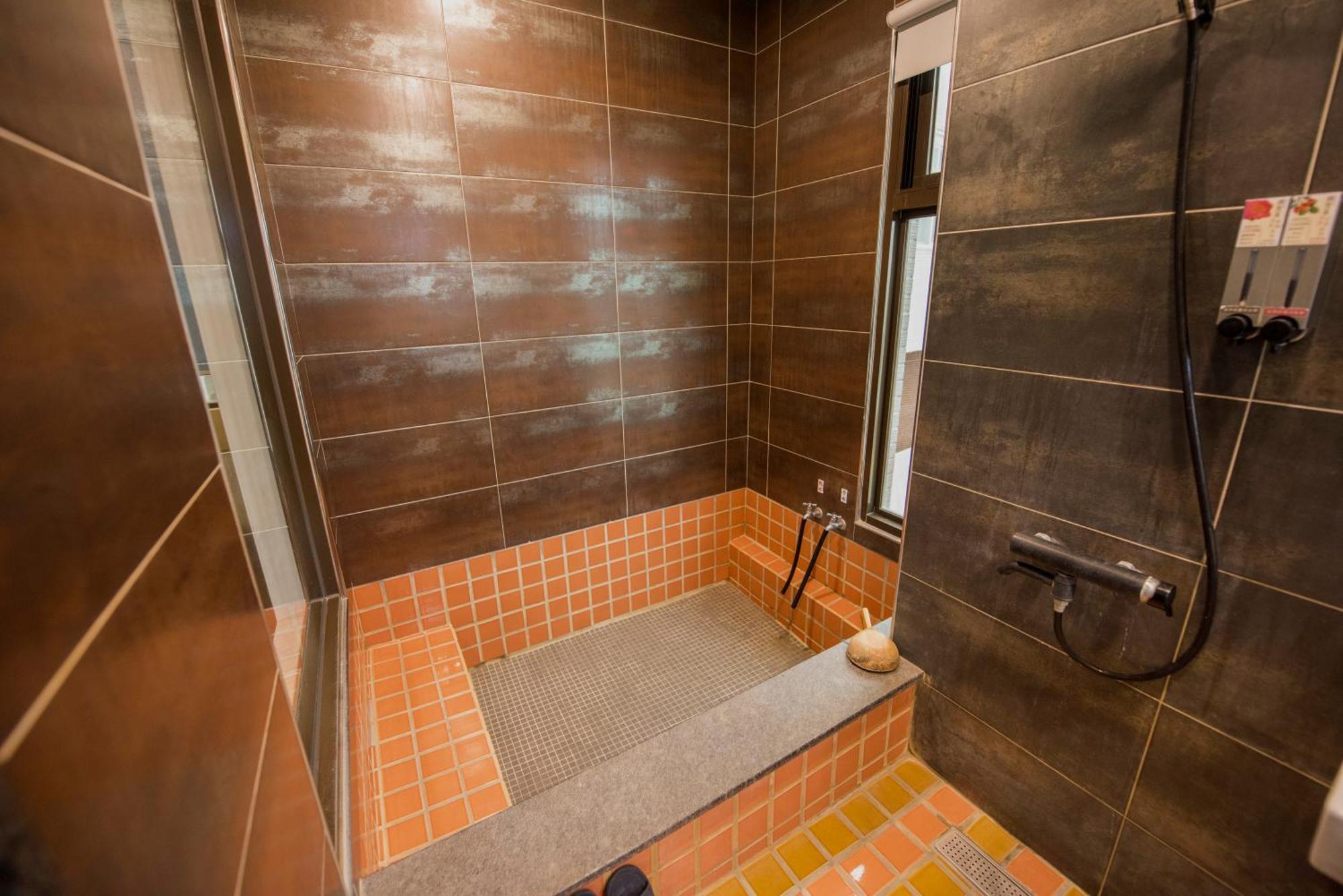 Ruo Shui Hotspring Hotel Jiaoxi Eksteriør billede