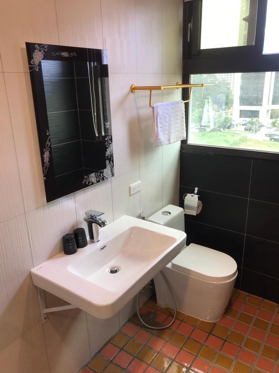 Ruo Shui Hotspring Hotel Jiaoxi Eksteriør billede